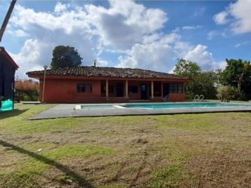 Exclusivo hotel de 108800 m2 en venta Armenia, Colombia