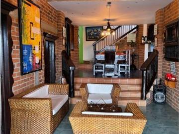 Exclusivo hotel de 6400 m2 en venta Quimbaya, Quindío Department
