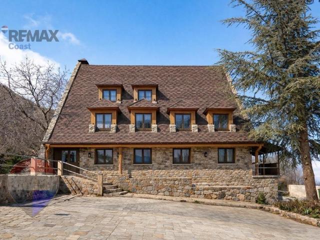 Exclusivo hotel de 860 m2 en venta Güéjar Sierra, España