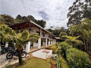 Exclusivo hotel en venta Medellín, Colombia