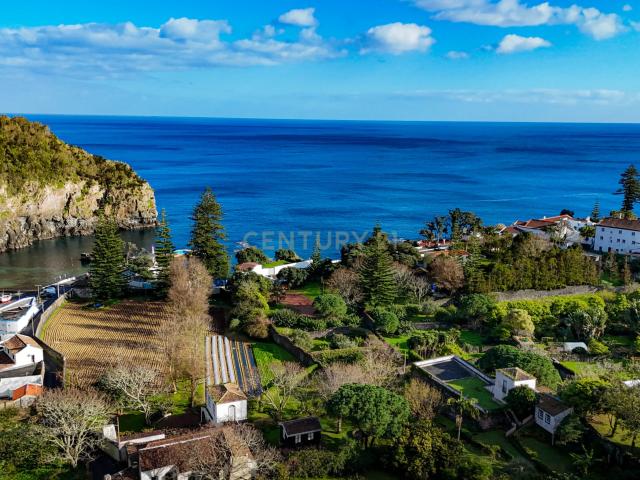 Exclusivo Lote Nº2 com Vista Mar na Caloura — Uma Oportunidade Rara no Sul de São Miguel