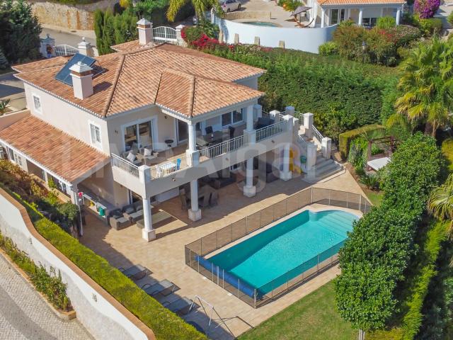 Exclusivo | Luxuosa Vivenda T3 à Venda em Praia da Luz Lag. 189m² Praia da Luz