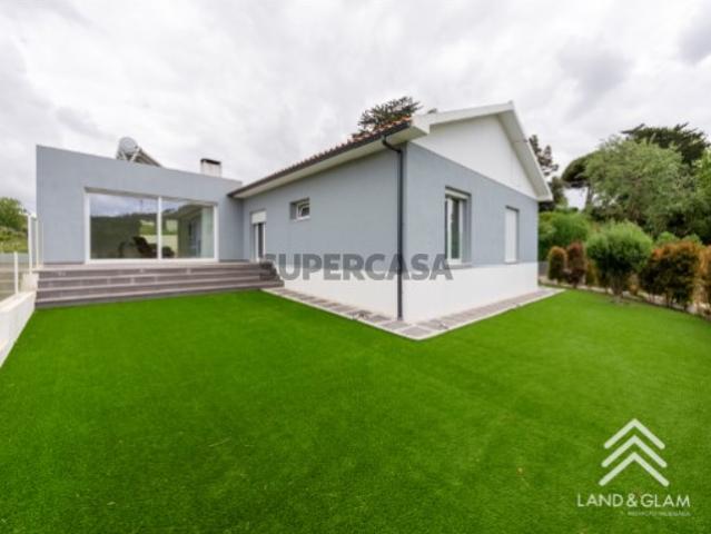 Exclusivo! Moradia Térrea T3 na Freiria