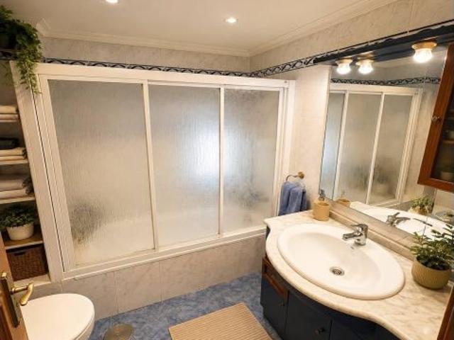 Exclusivo semiático con espectacular terraza junto a Gran Vía – Alicante
