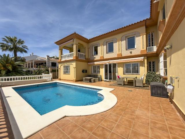 Exclusivo para nosotros 325m² Coín