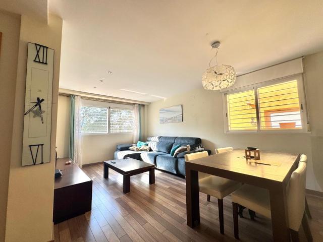 Exclusivo Pareado con terrazas en Residencial La Seda Almoines – Terrazas, Espacio y Naturaleza a Solo 6 Minutos de Gandia ☀️