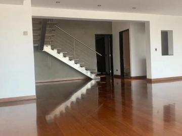 Exclusivo penthouse casuarinas sur