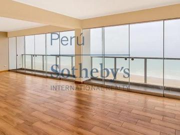 Exclusivo penthouse ubicado en el malecn de San Miguel frente a parque