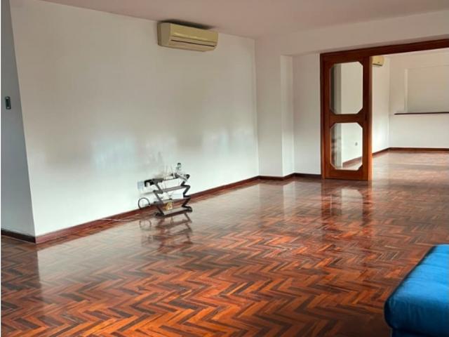 EXCLUSIVO PH EN SANTA FE NORTE 242 M²
