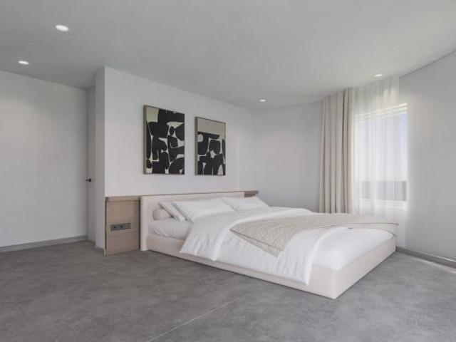 Exclusivo piso con jardín, terraza y vistas al mar — Urbanización El Faro