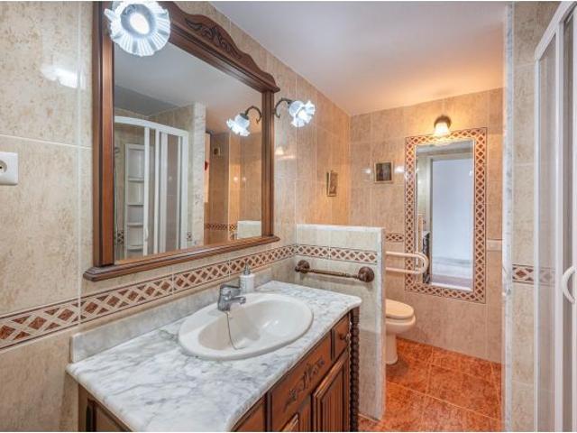 Exclusivo piso con vistas al mar en el corazón de Fuengirola