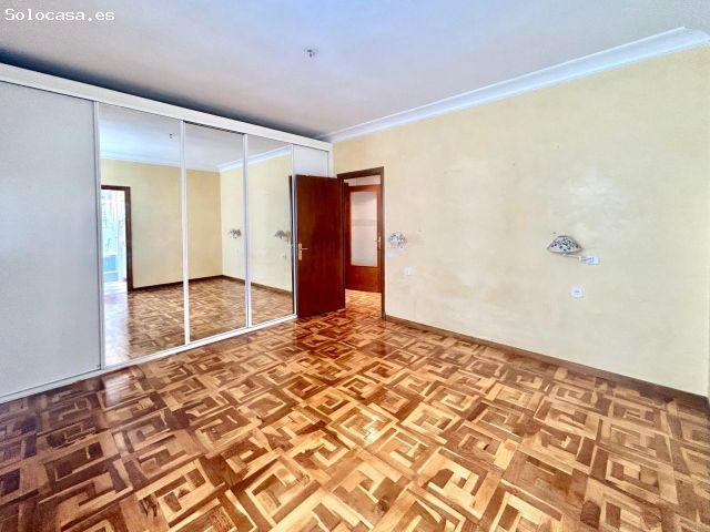 Exclusivo piso de 154 m2 en Avenida de Zaragoza, Pamplona