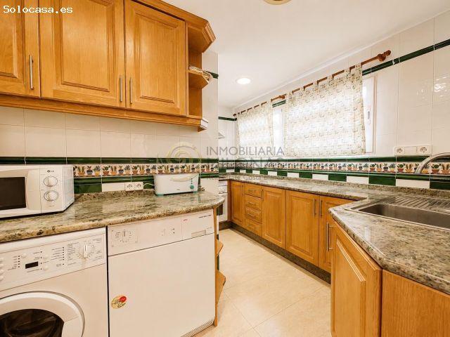 Exclusivo piso de esquina con impresionantes vistas panorámicas al mar en Rincón de Loix en Benidorm
