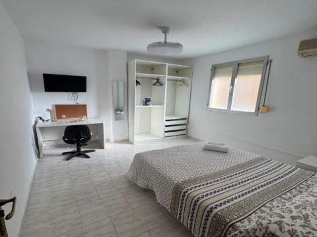 Exclusivo Piso en Vialia, Málaga Ideal Para Familia