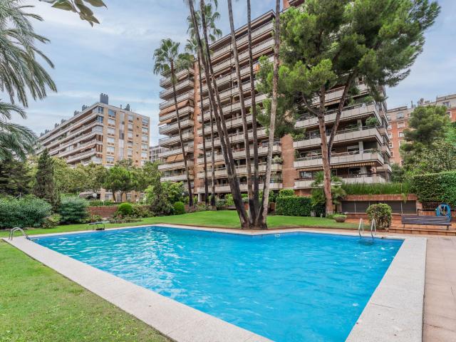 Exclusivo piso en alquiler en Pedralbes