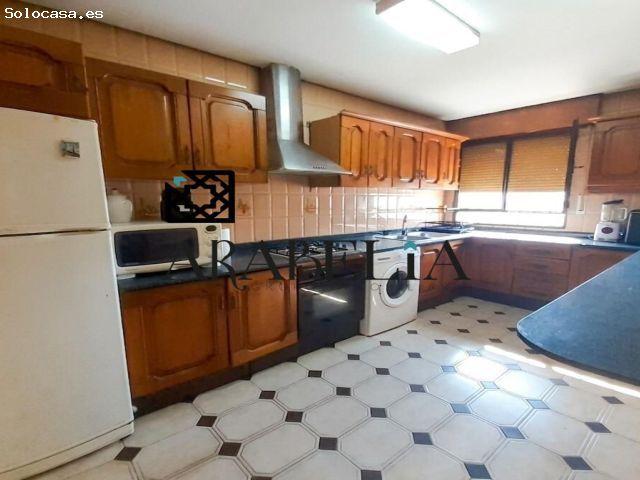 EXCLUSIVO PISO EN EL CASCO ANTIGUO, TRASTERO Y GARAJE