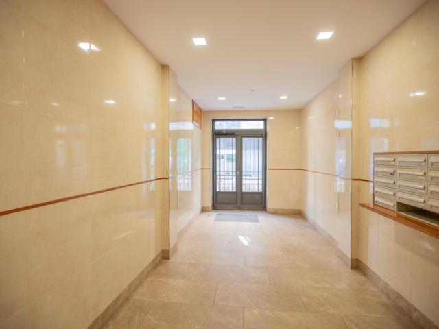 EXCLUSIVO PISO REFORMADO CON VISTAS A LA PLAZA MADRID