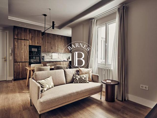 Exclusivo piso reformado en 5ª planta, en el corazón de Lista — Distrito Salamanca