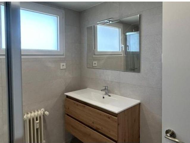 Exclusivo piso reformado en Castilla, Madrid