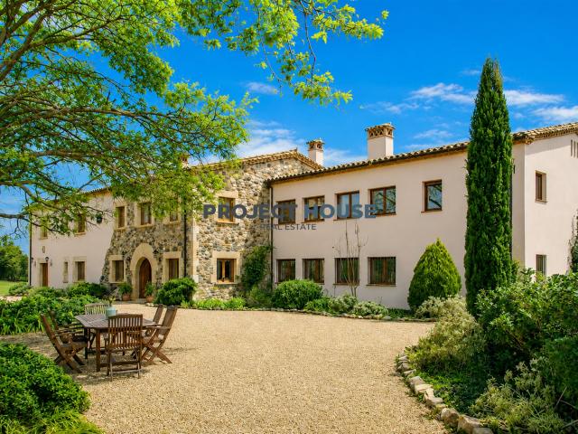 Exclusivo Refugio Mediterráneo Privado En Brunyola, Girona 1028m² Brunyola