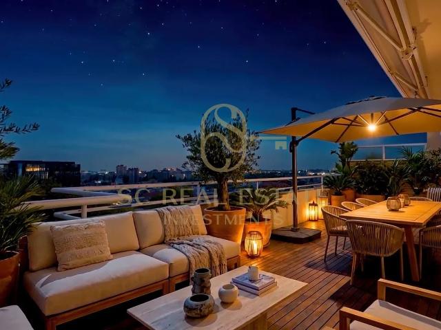 Exclusivo T2 Duplex Recuado, Último Piso, 2 Terraços, Cedofeita