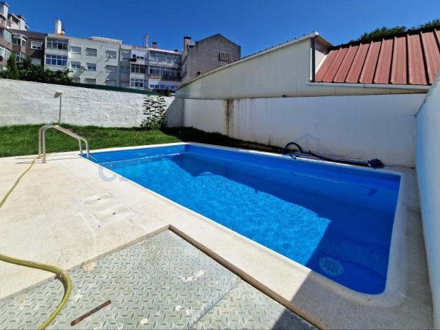 Exclusivo T2 novo com jardim privativo e piscina | Penha de França