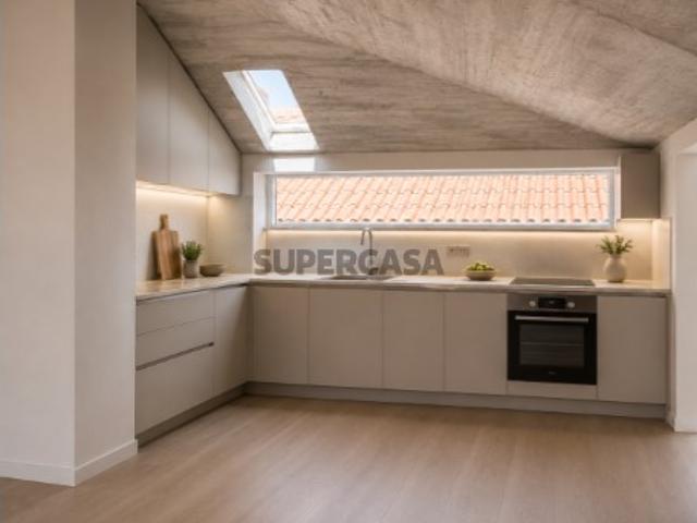 Exclusivo T2 novo com Terraços Privativos