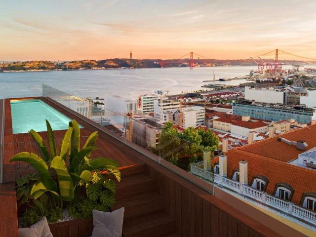 Exclusivo T3 novo em edifício histórico de prestígio com vis. 186m² Misericórdia