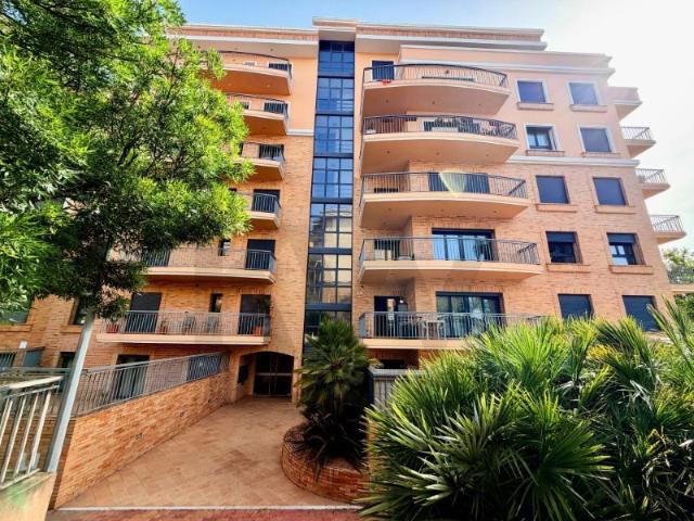 EXCLUSIVO T3 PREMIUM | TOTAL 216 m² | BOX 35 m² | VISTA PANORÂMICA | QUINTA DO ALMIRANTE LOURES
