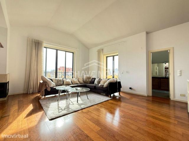 Exclusivo T4+1 Duplex no Amial