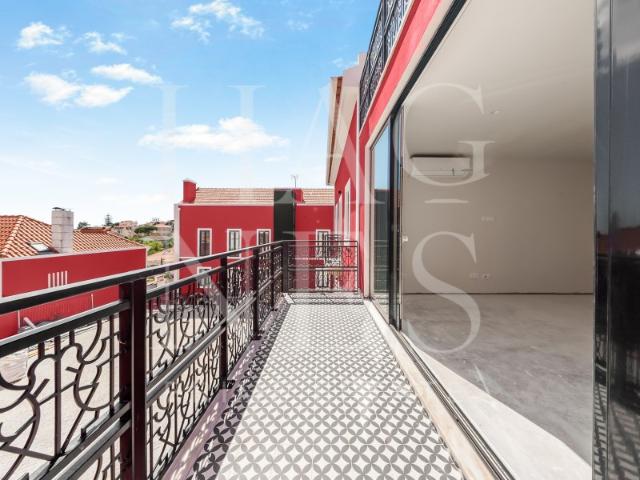Exclusivo T4+1 Duplex no Monte Estoril Elegância Contemporânea entre o Mar e o Centro de Cascais