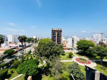 EXCLUSIVO TRIPLEX DE 150M2 DE 3 DORM CON BALCON Y TERRAZA ID: 3 6 1 5 3