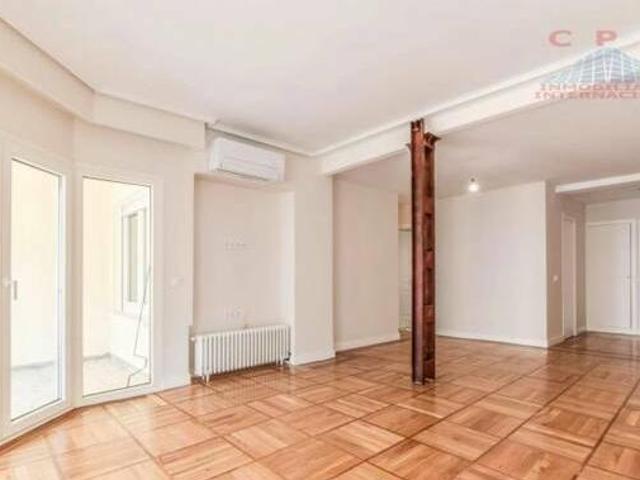 Exclusivo y luminoso piso de 140 m2 3 dormitorios y terraza próximo al metro Príncipe de Vergara