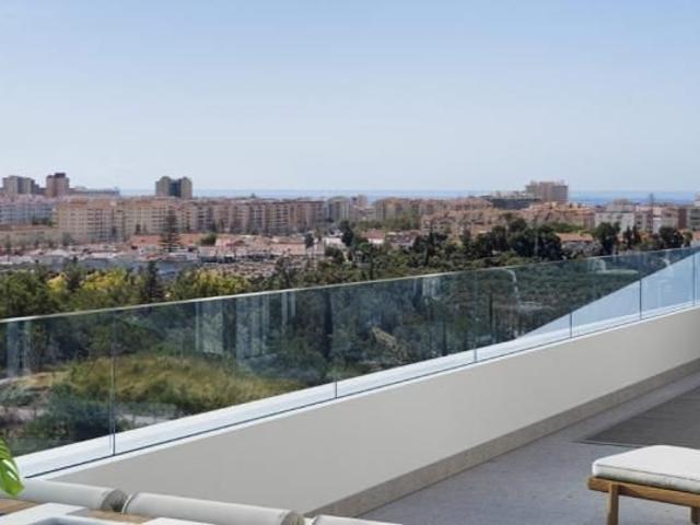 Exclusivos apartamentos con vistas al mar en la zona de mayo. 133m² Fuengirola