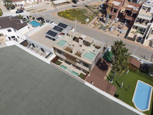 Exclusivos bungalows de obra nueva con piscina privada en San Pedro del Pinatar