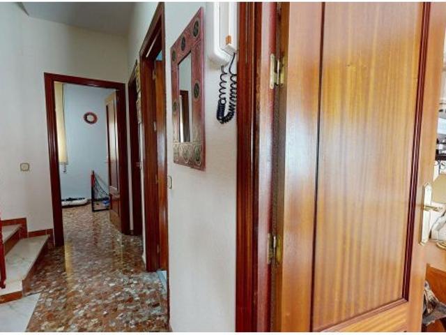 Exclusiva casa adosada de 4 dormitorios con gran terraza en San Rafael de la Albaida
