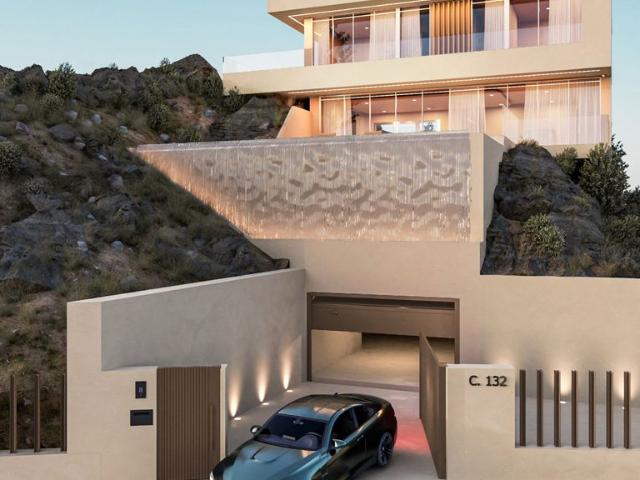 Exclusiva casa de 427 m2 en venta Benalmádena, España