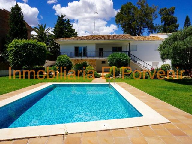 Exclusiva casa de 450 m2 en alquiler Torrente, Comunidad Valenciana