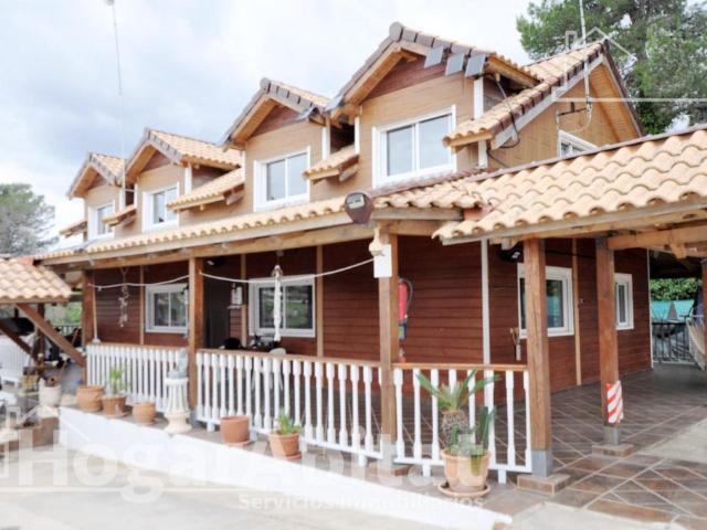 Exclusiva casa de 471 m2 en venta Monserrat, España
