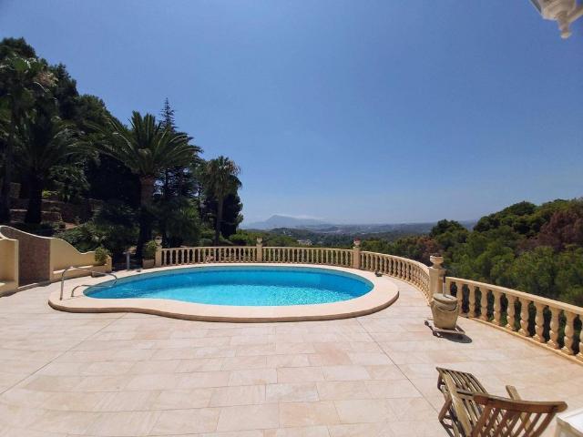 Exclusiva casa de 488 m2 en venta Altea, España