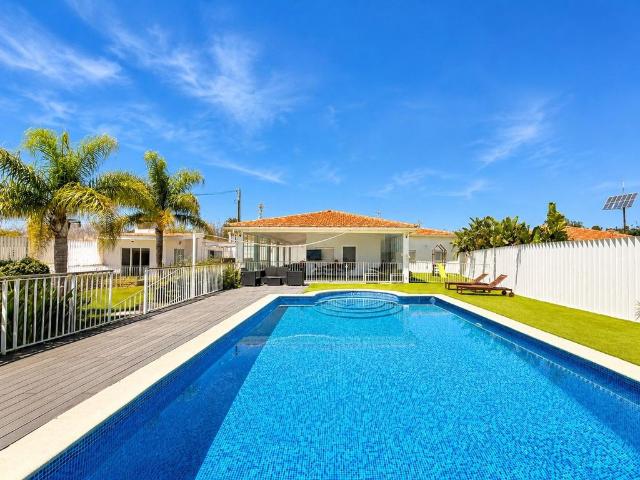 Exclusiva casa de 562 m2 en venta Carlet, Comunidad Valenciana