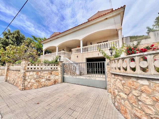 Exclusiva casa de 675 m2 en venta Vespella, España