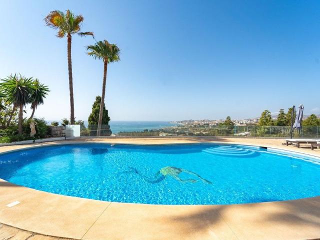Exclusiva casa de 753 m2 en venta Mijas Costa, Andalucía
