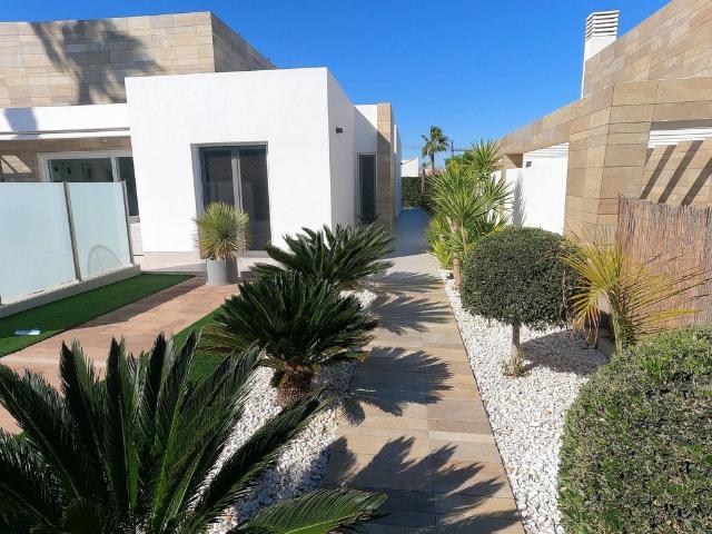 Exclusiva casa de 90 m2 en venta Algorfa, España