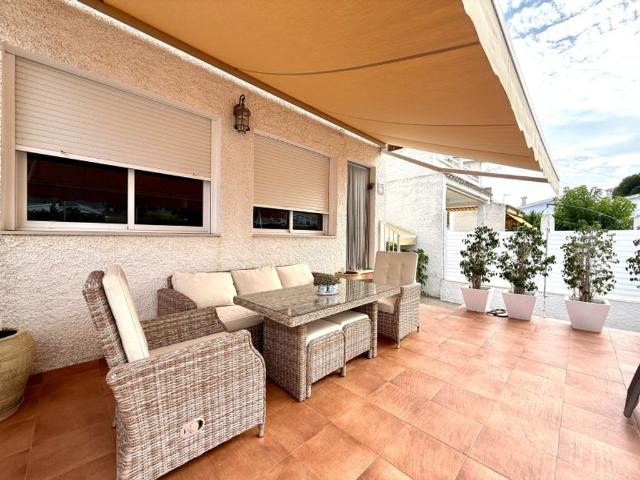 Exclusiva casa de 140 m2 en venta Benicásim, Comunidad Valenciana