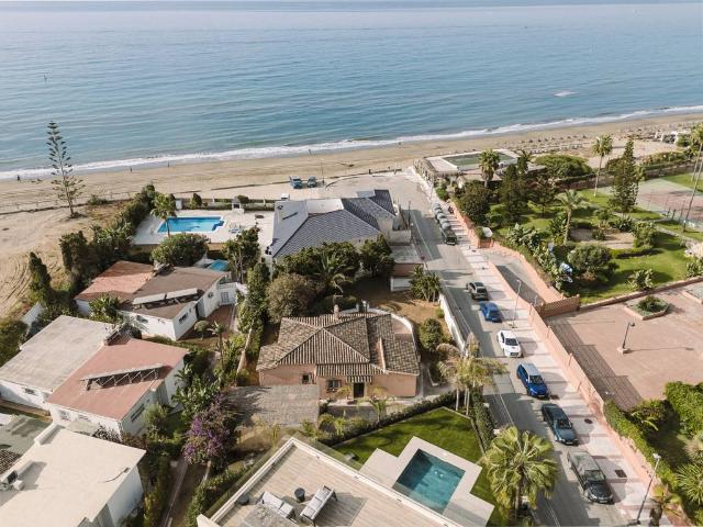 Exclusiva casa de 141 m2 en venta Marbella, Andalucía