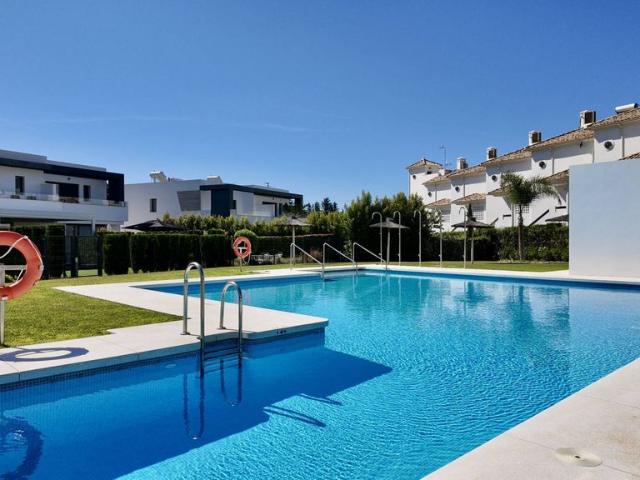 Exclusiva casa de 148 m2 en venta Estepona, Andalucía