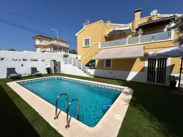 Exclusiva casa de 154 m2 en venta San Miguel de Salinas, Comunidad Valenciana