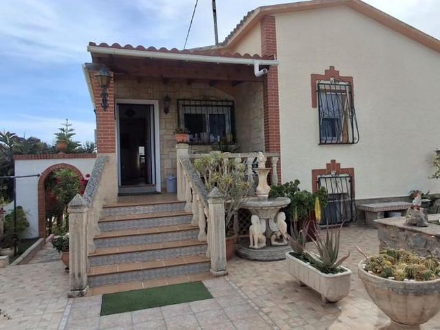 Exclusiva casa de 160 m2 en venta la Nucia, España