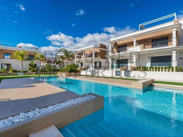 Casa de 164 m2 en venta Rojales, España